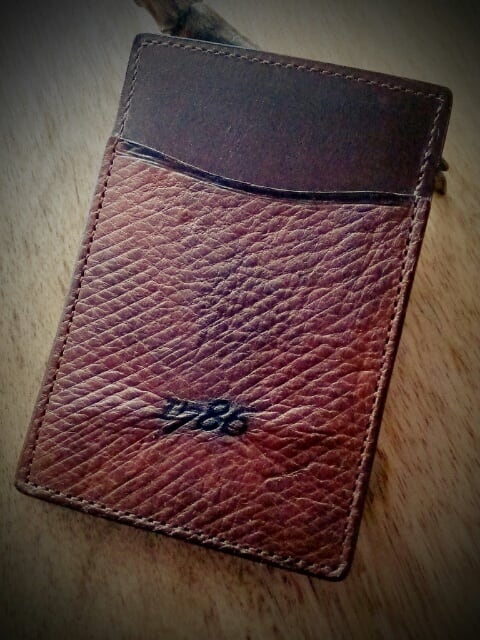 1786 パスケースクアトロ