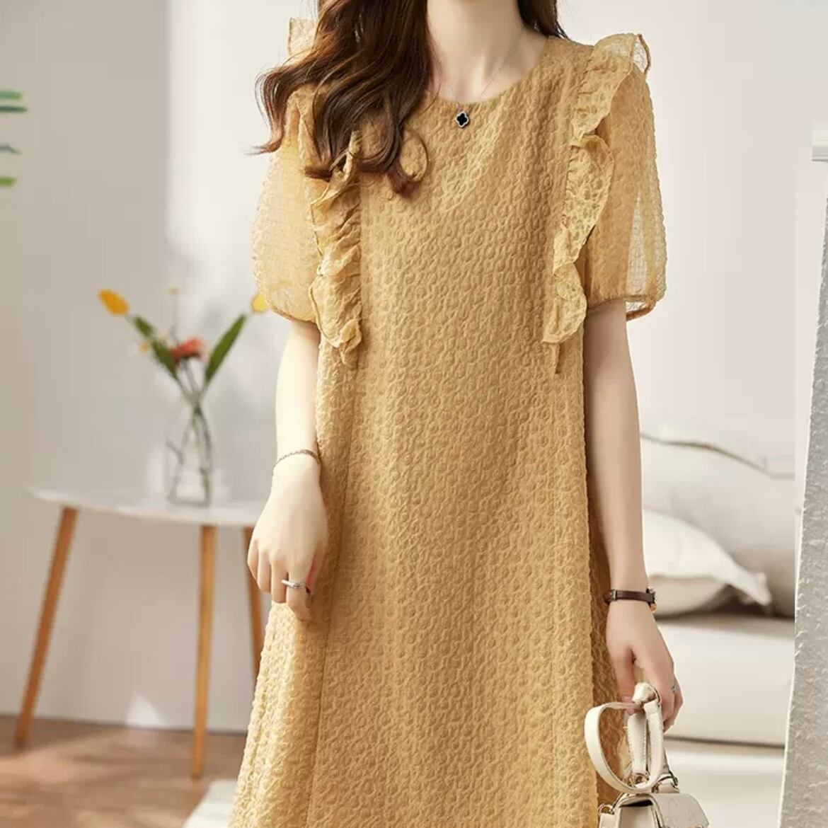 ミドル丈パフスリーブシフォンワンピース D014