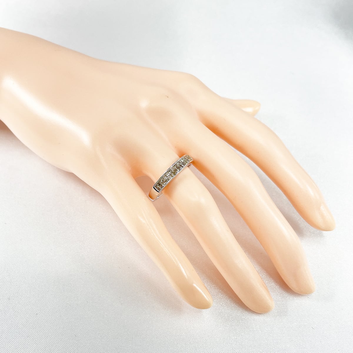 K18WG 天然ダイヤモンド 0.55ct ハーフエタニティリング | JEWELRY  