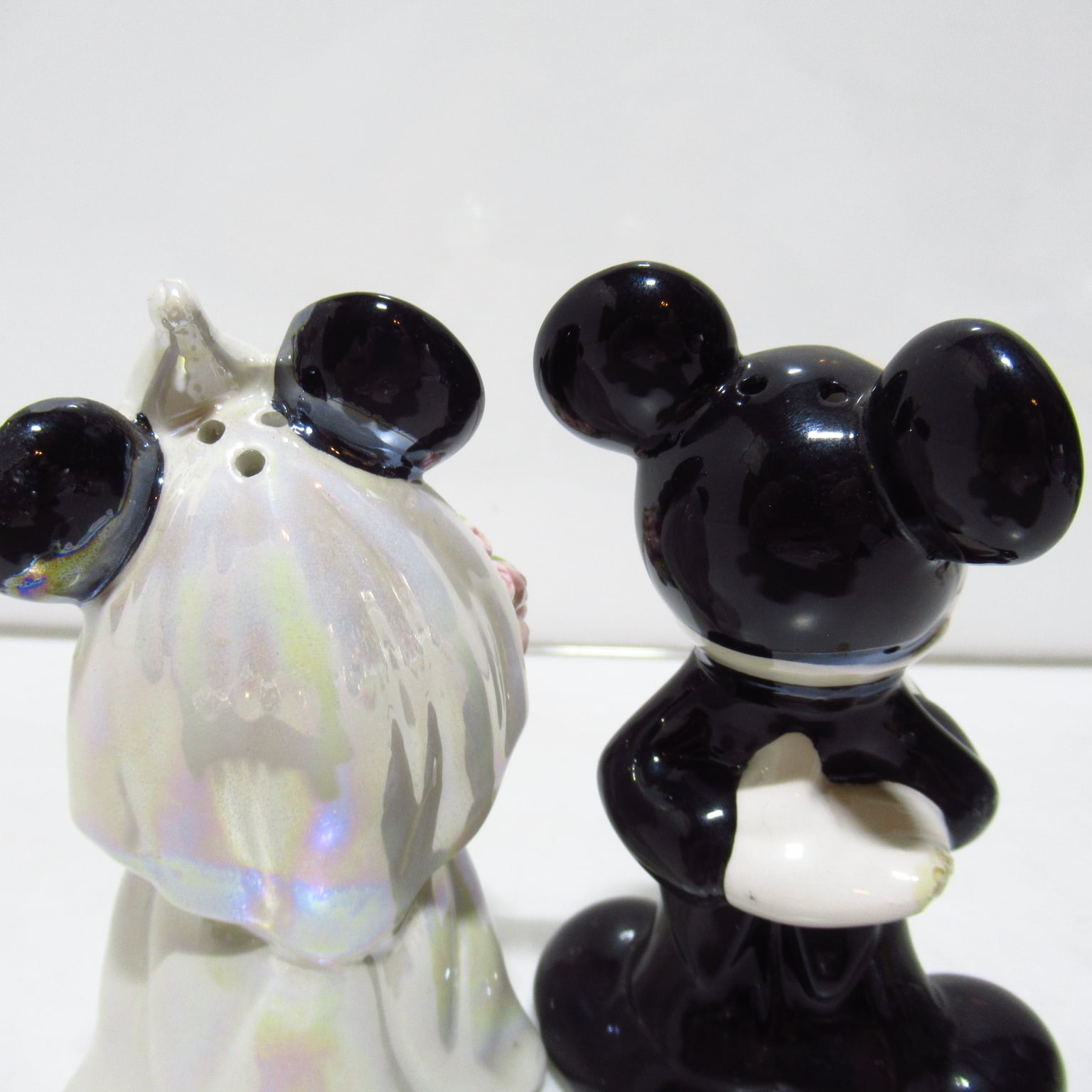 Disney ディズニー 陶器 ミッキー＆ミニー ソルト＆シュガー入れ [&2