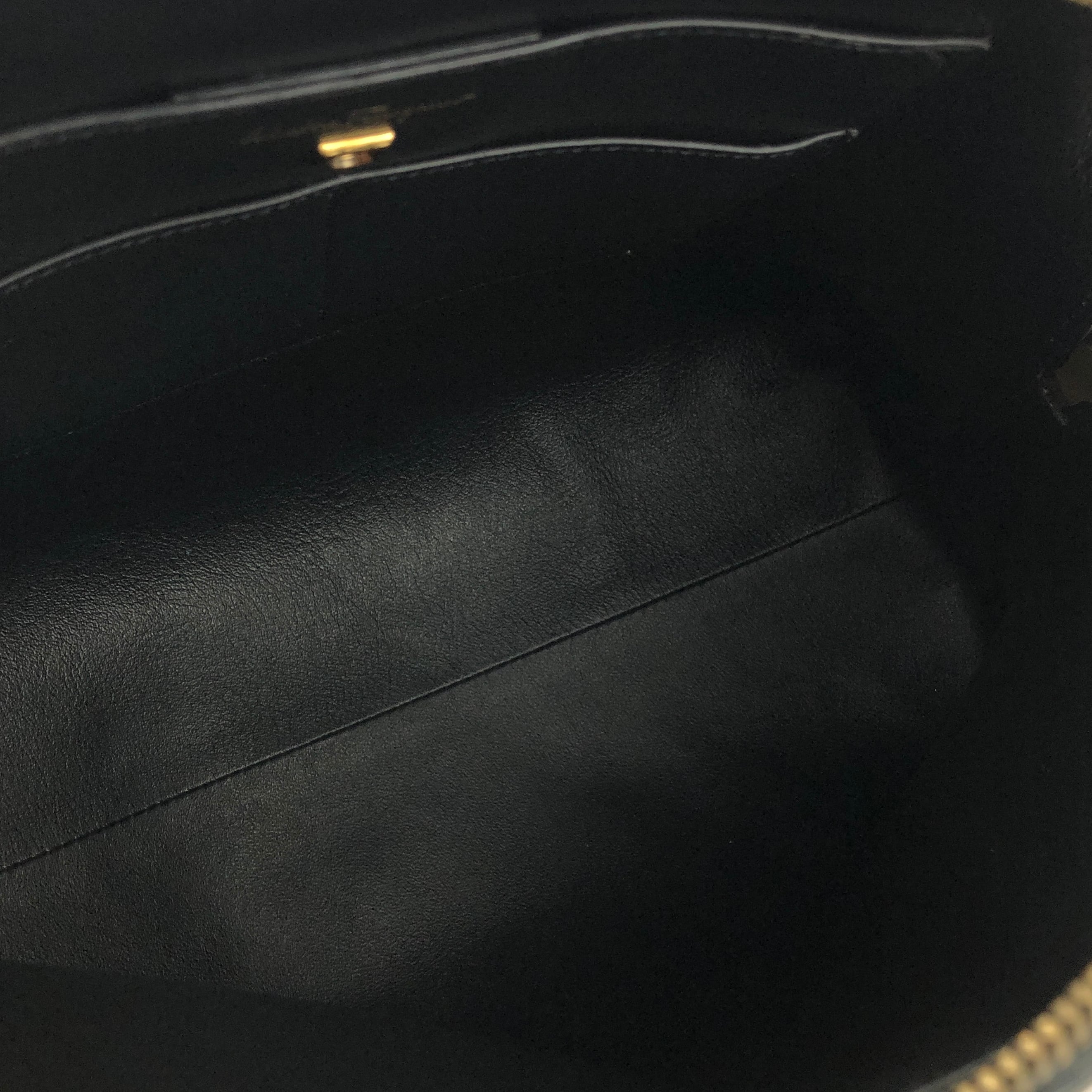 Salvatore Ferragamo サルヴァトーレ フェラガモ ガンチーニ Salvatore Ferragamo サルヴァトーレ フェラガモ ガンチーニ