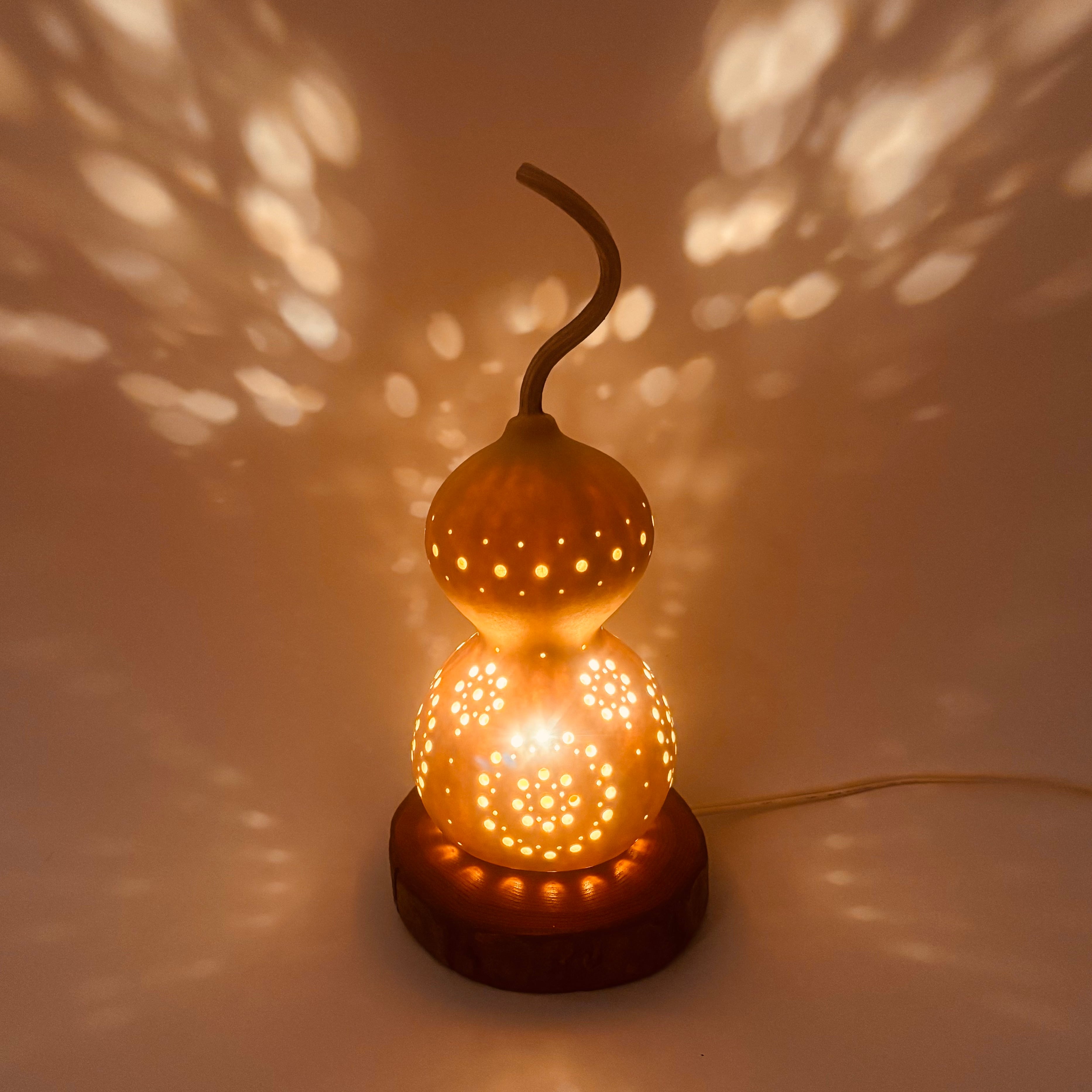 ひょうたんランプ | ひょうたんランプ専門店／奥入瀬ランプ工房