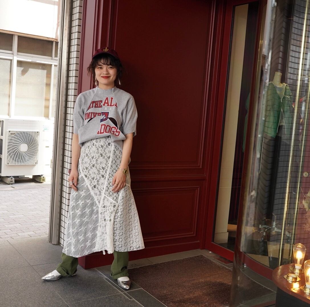 77circa(ナナナナサーカ)''circa make v-shape cutback sweat top