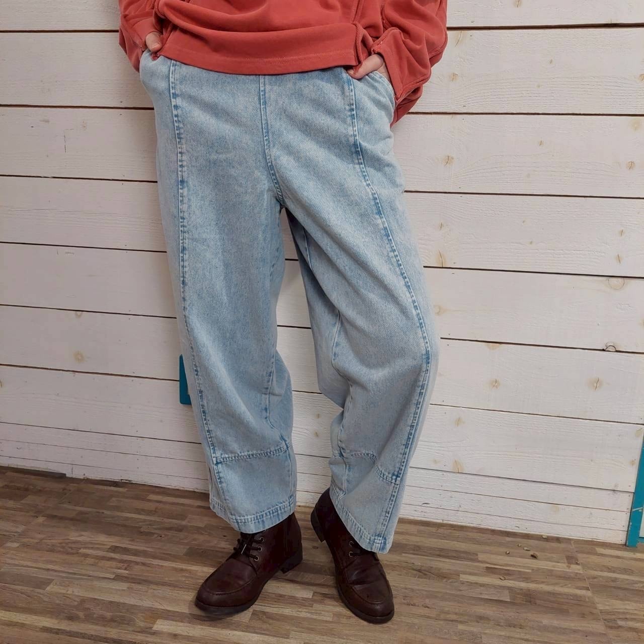 『People's』2425  カラーデニムコクーンパンツ　ウエストゴム　フリーサイズ