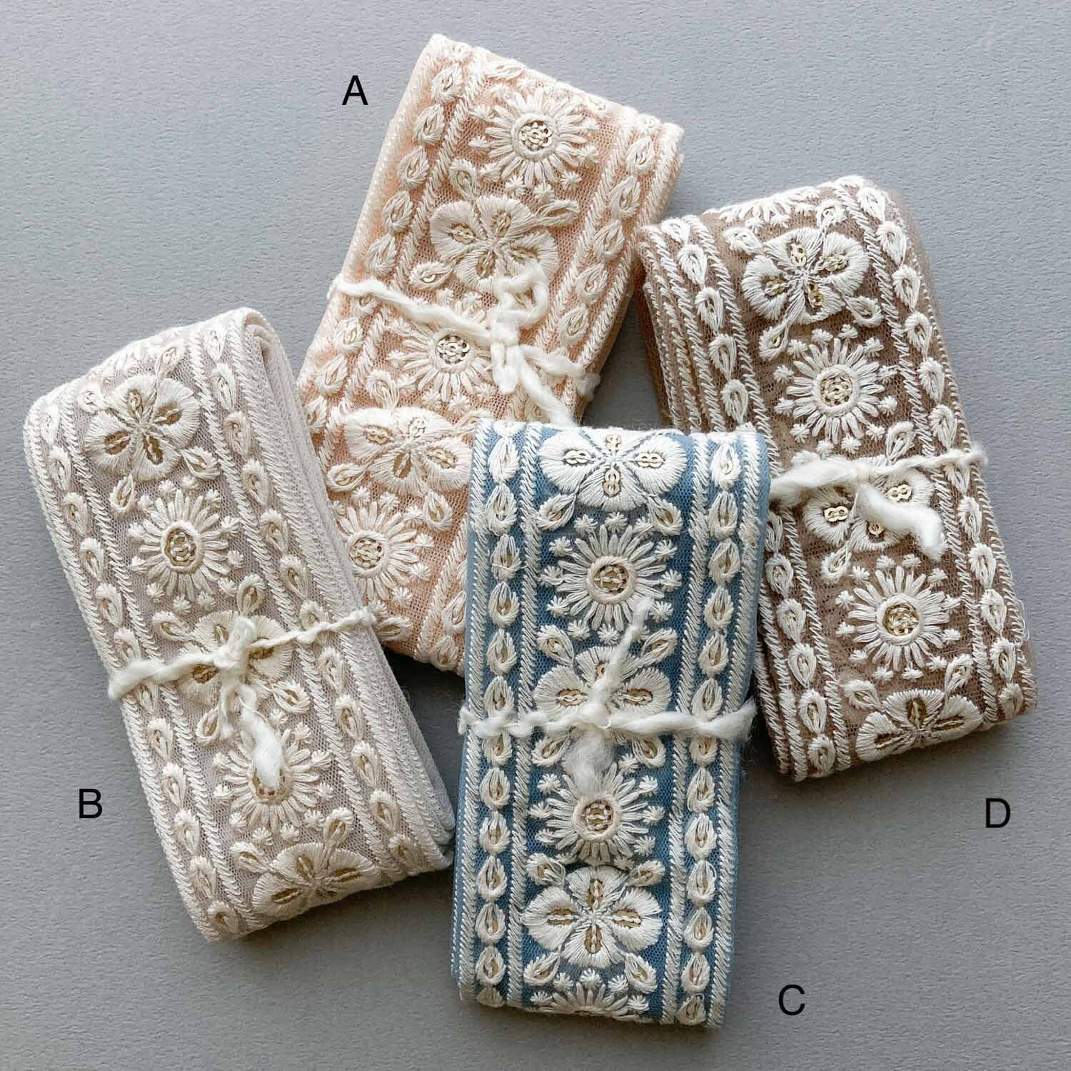 再入荷〉白いお花としずく縁の刺繍チュールリボン（1mカット） | Dua