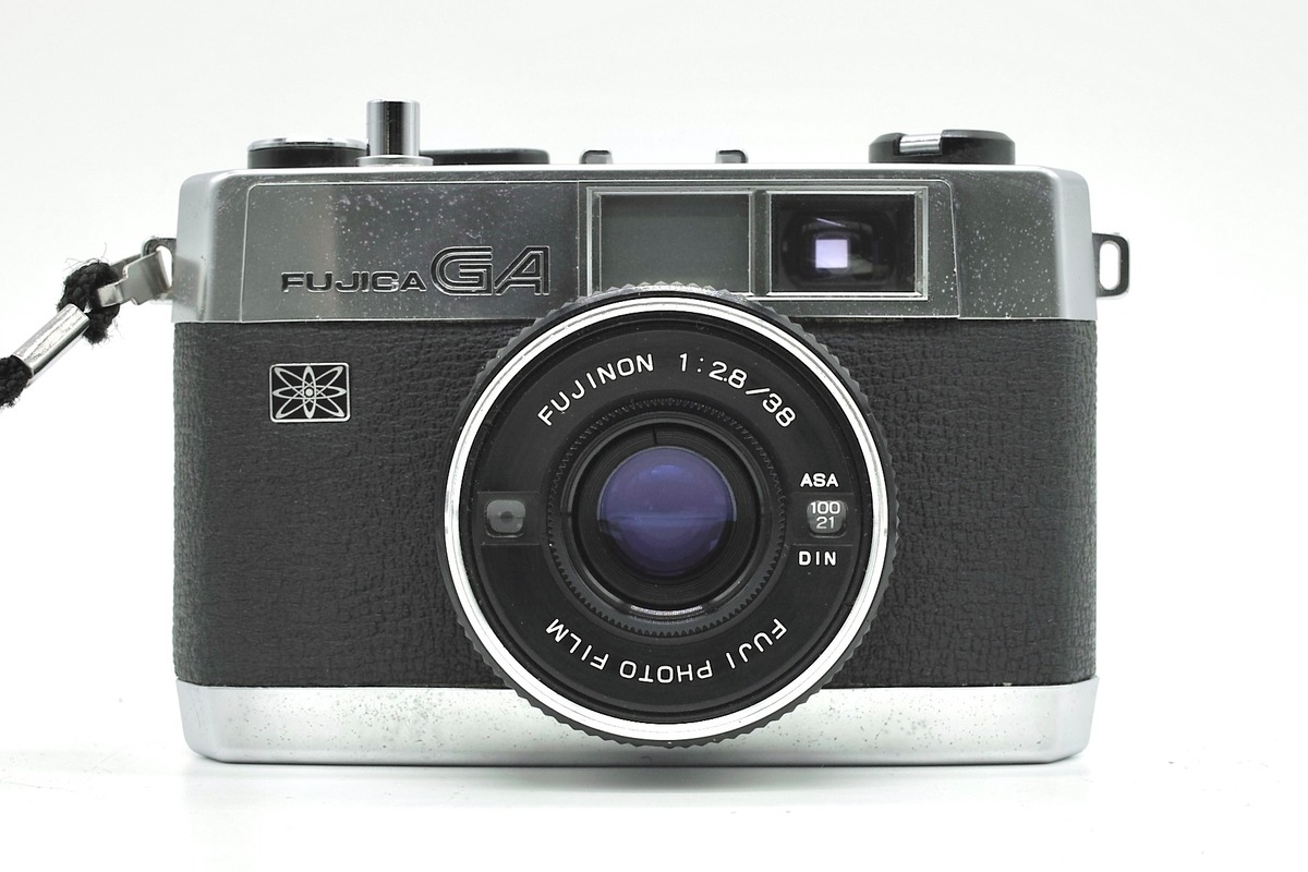 フジカ FUJICA GA コンパクトカメラ レトロ 堅い かわいい