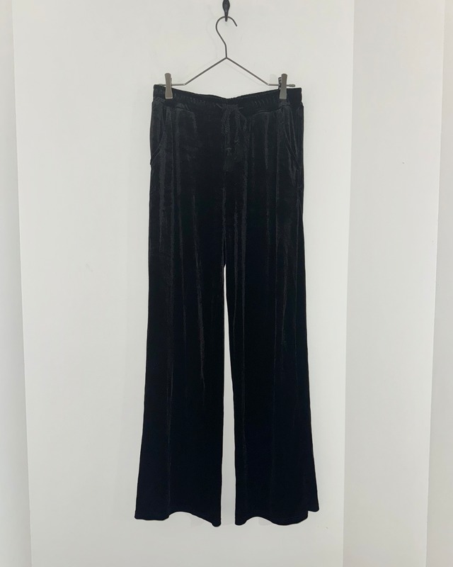 【2026.02.13 INSTAGRAM LIVE】velour wide easy pants
