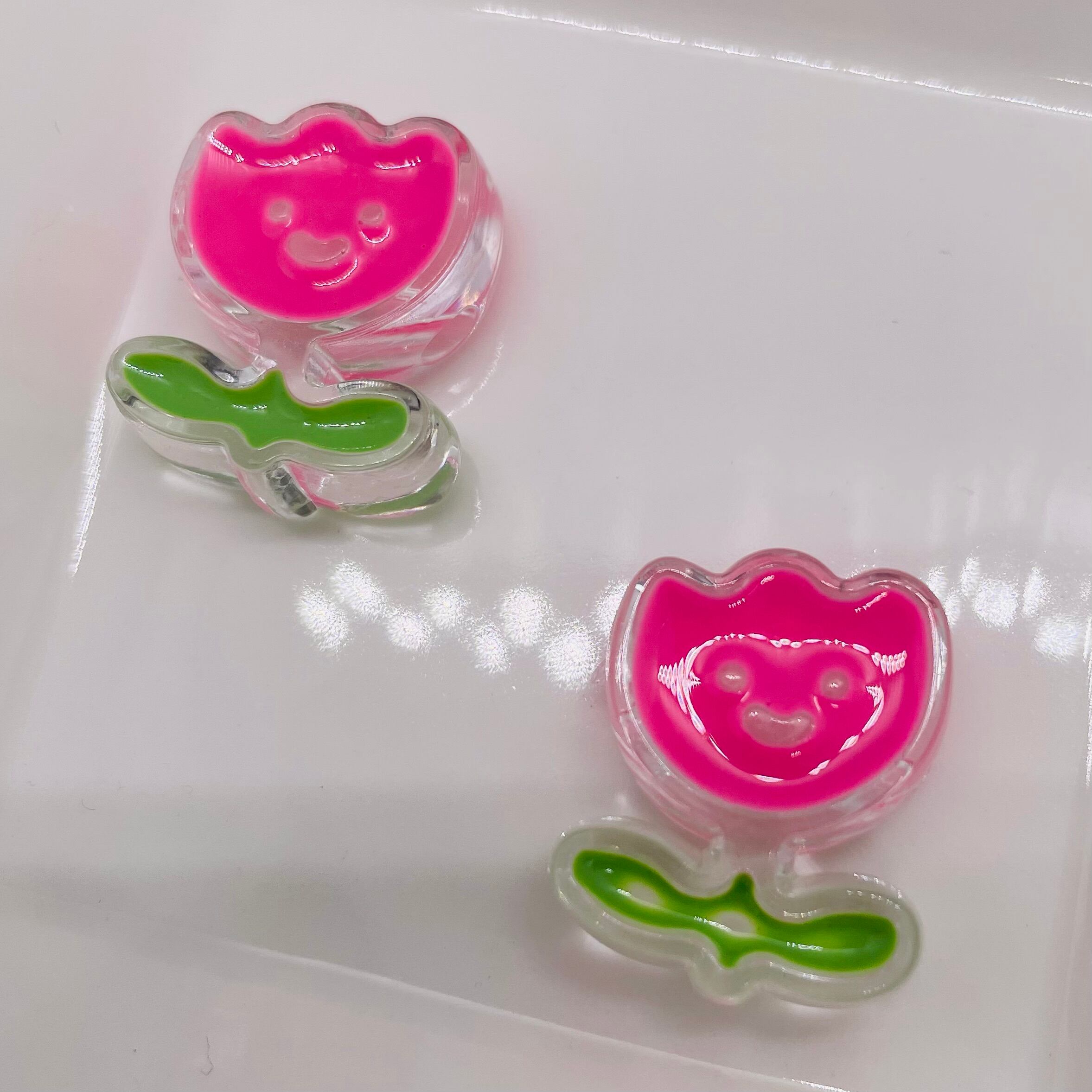 ピンク系♪韓国ビーズ＆オーロラ❤トリプル捻りビーズの蝶々カスタム