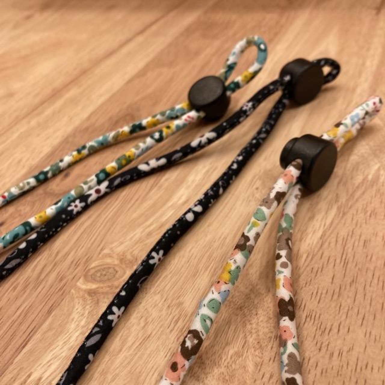 TOPANGA Accessory　サングラス＆マスクコード　フラワーミックス　5色