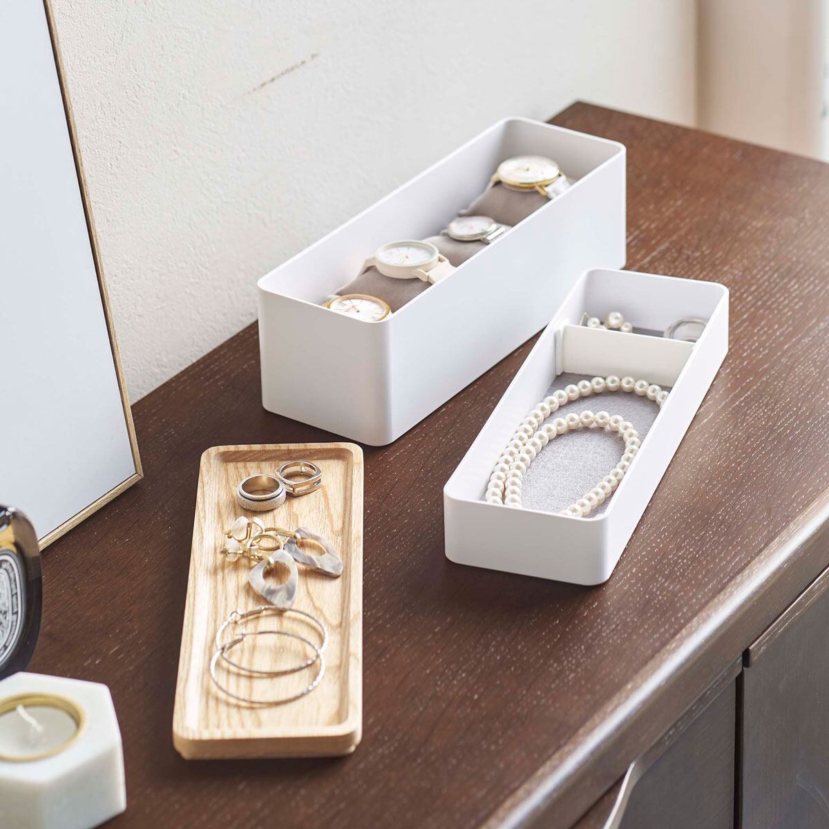 雷216 未使用品 アクセサリー 腕時計 ケース 60仕切り 多用途ケース 鍵付 雷216 未使用品 アクセサリー 腕時計 ケース 60仕切り 多用途