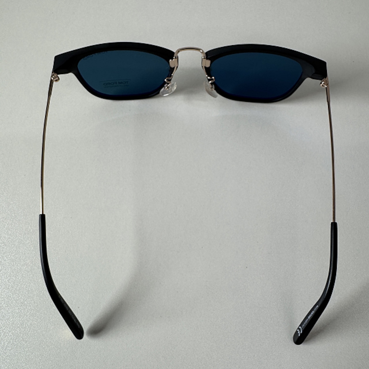 未使用】TOM FORD サングラス TF672 ケース付 【公式通販】