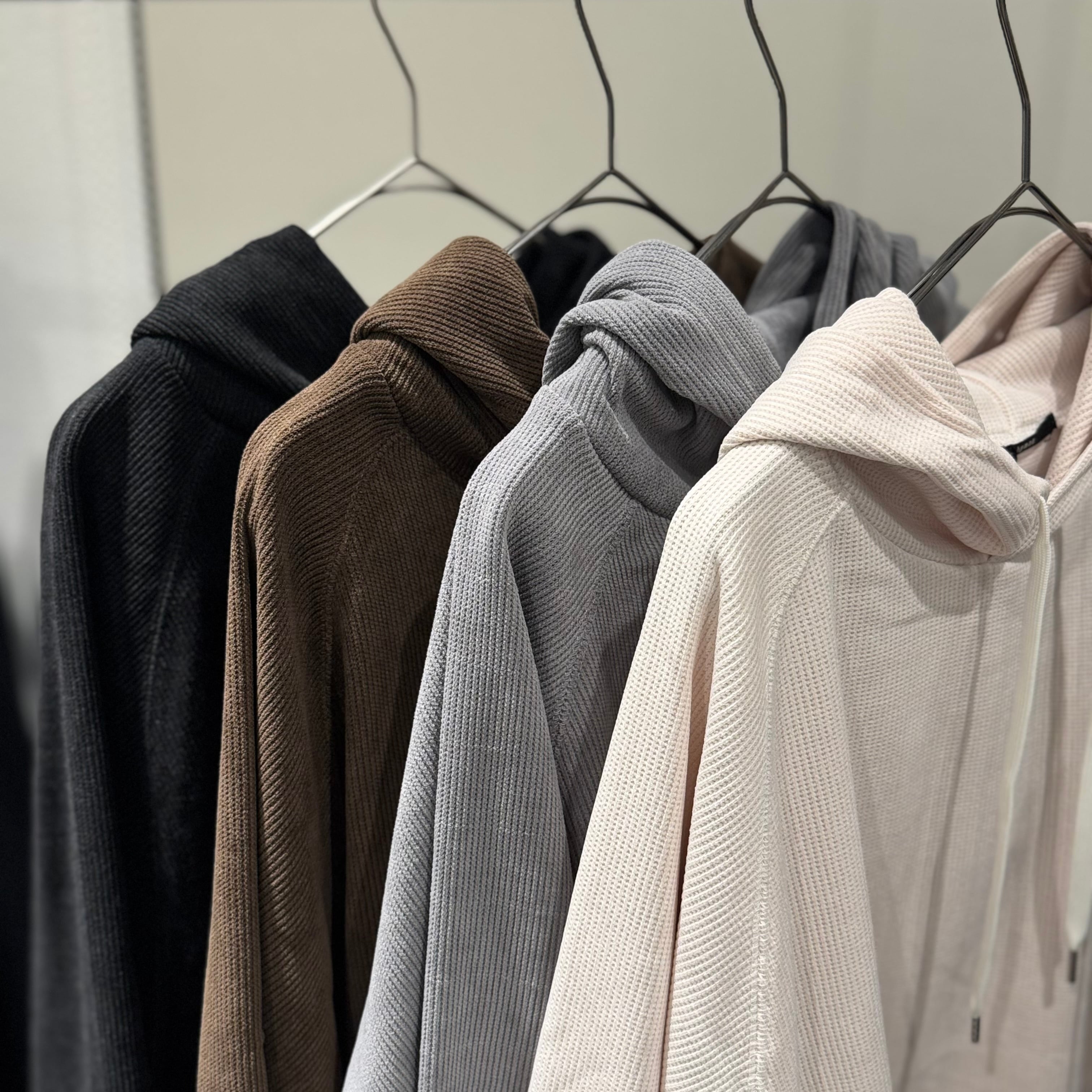 【SELECT】ベロアライクサーマルラグランフーディー 45-0694