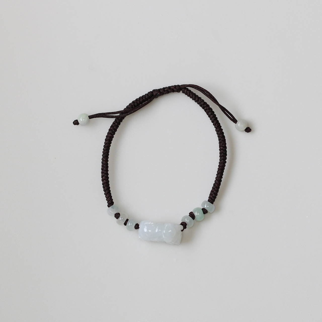 貔貅〈ヒキュウ〉紐ブレスレット hikyu brown A貨翡翠 jd_br1142