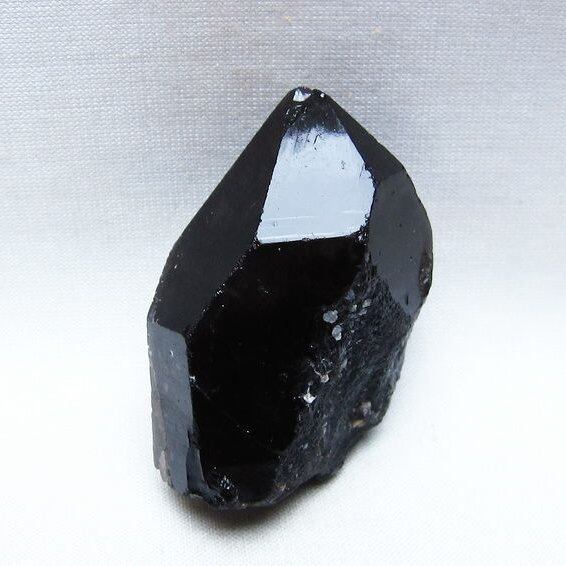 黒水晶 モリオン 原石 山東省産 一点物 171-10011