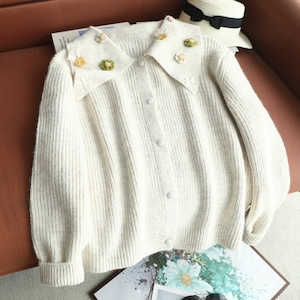 3色/フラワー刺繍カラーニットカーデ ・12622 3色/フラワー刺繍カラーニットカーデ ・12622