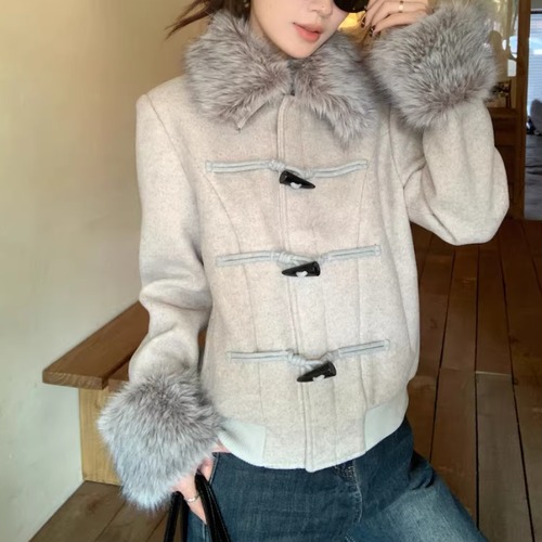 2色／ポイントファートグルボタンショートコート ・74833