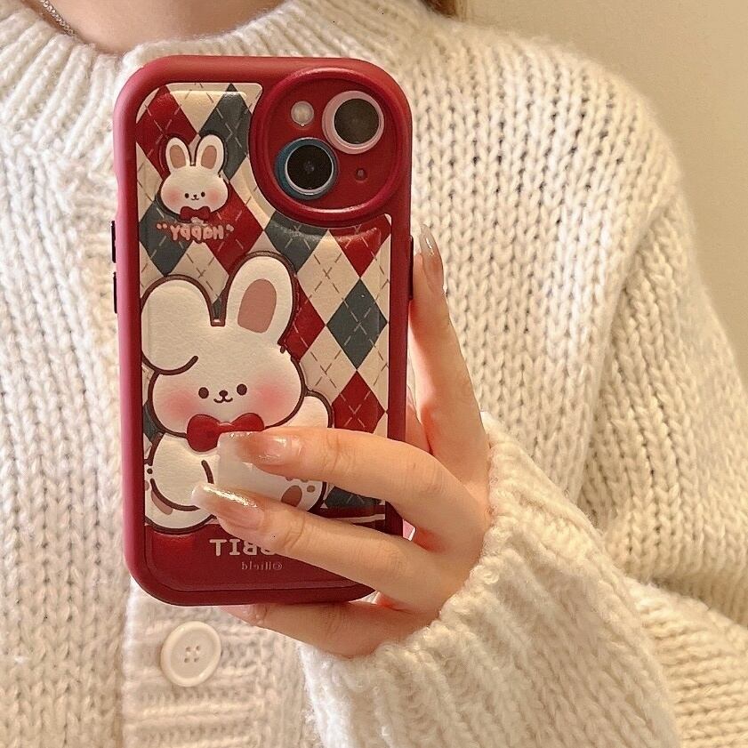 スマホケース iPhoneケース スクエア型 ぷっくり加工 大人可愛い きれいめ シンプル カジュアル 上品 お洒落 レトロ 大人可愛い 大人女子 ラブリー キュート ガーリー 個性的 主役級 存在感 クラシカル 無地 アーガイル柄 うさぎイラスト 10代 20代 30代 40代 レディース ペア 男女兼用 ユニセックス OL デート お出かけ 送料無料 女子会 お泊まり 休日 旅行 お買い物 デイリー 普段使い お揃い 韓国 韓国系 送料無料 プレゼント ギフト トレンド 流行 インスタ映え 秋冬