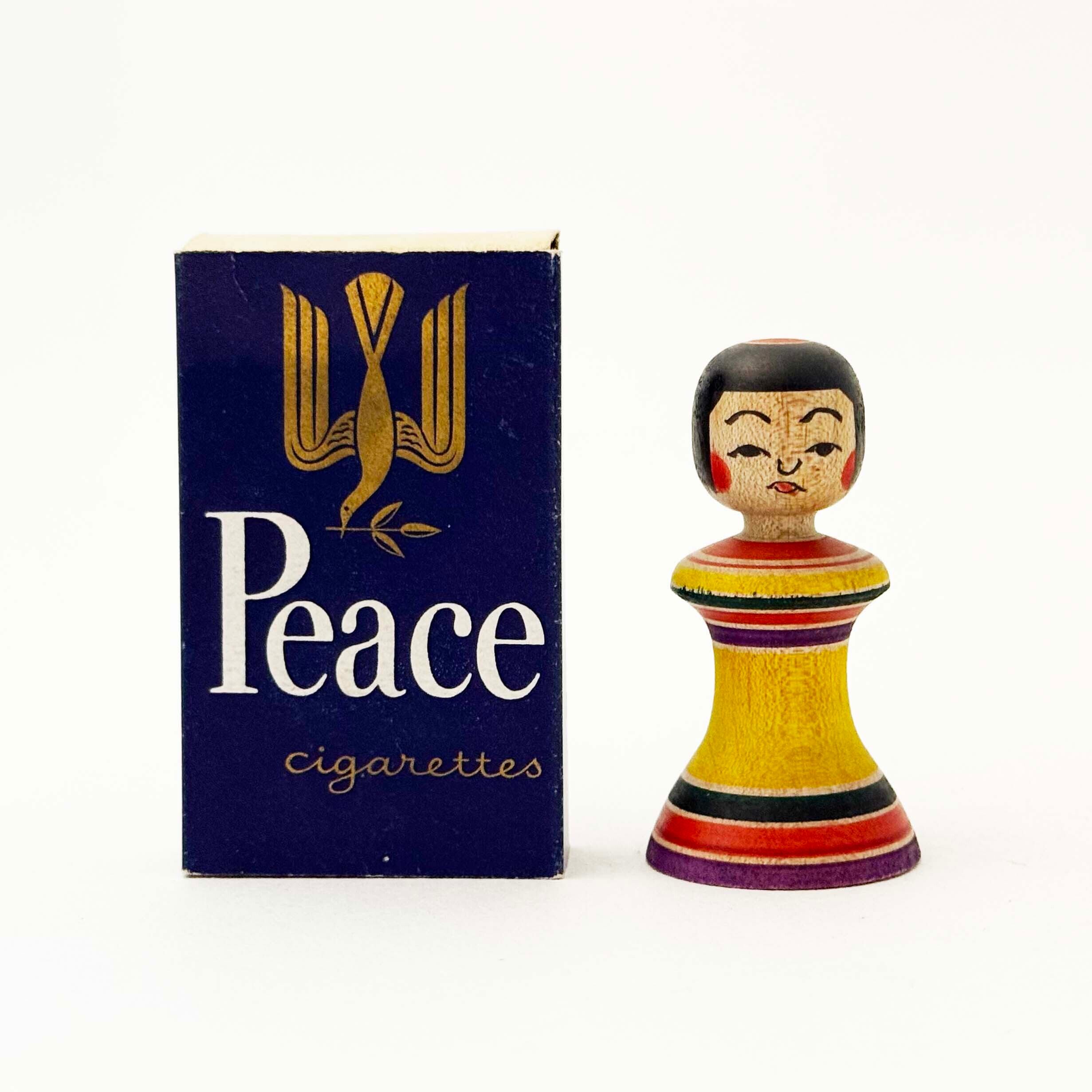 津軽系 / 北山真由美工人（糸巻きこけし 黄）