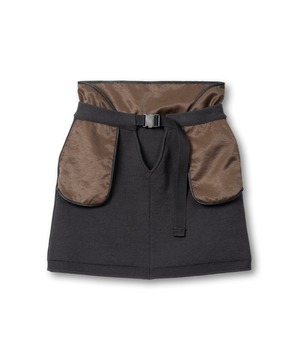 TAN / TAN25FW-7  V-FRONT KNIT LAYERED MINI SKIRT (STEEL GRAY)