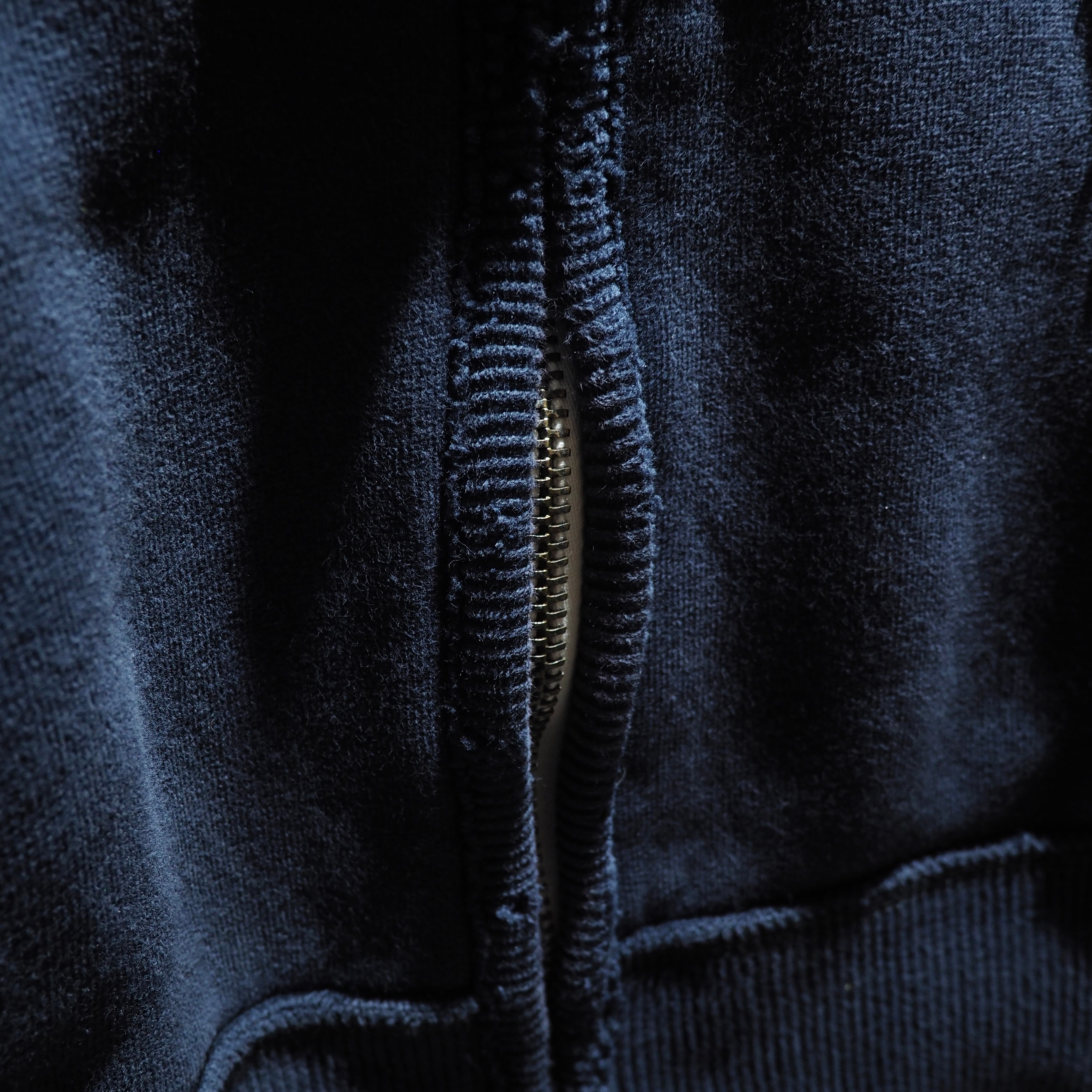 ” Abercrombie & Fitch ” 襤褸 Aging custom full zip Parker