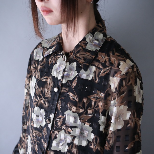 loose silhouette panel motif see-through flower design shirt