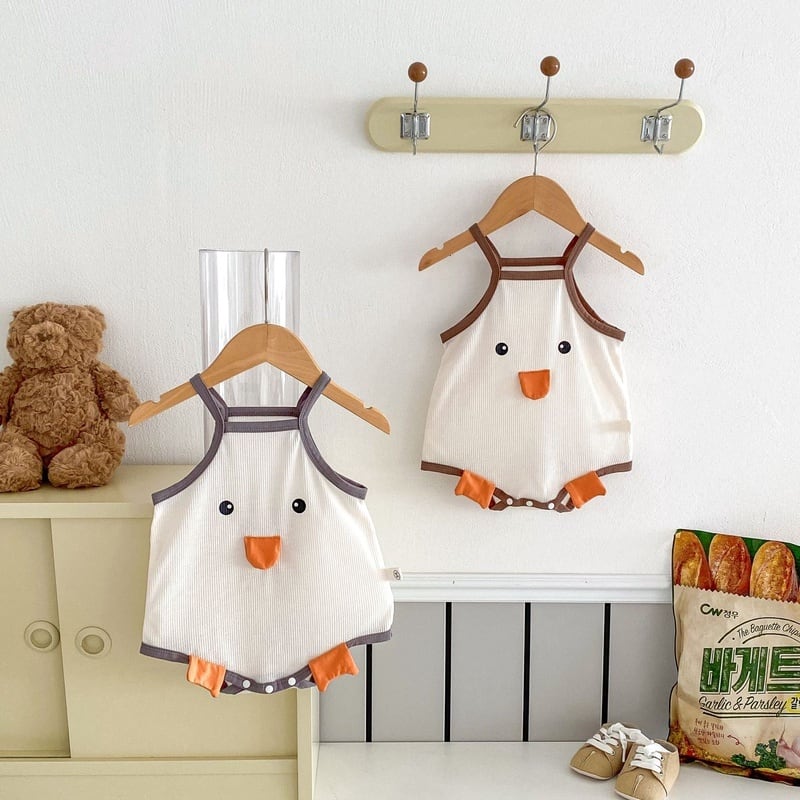 【BABY】 可愛いカートゥーンロンパース