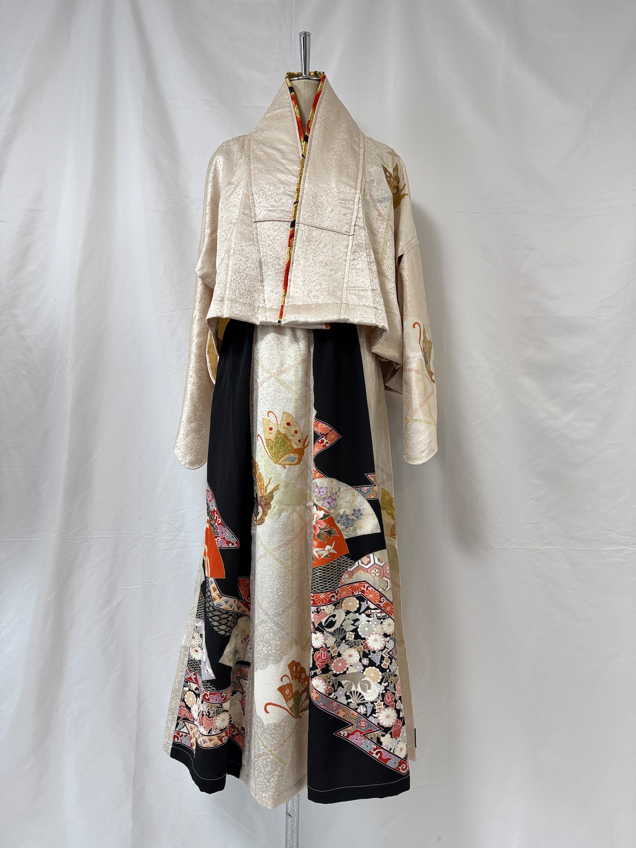 Two piece sets 561 2jacket+1skirt