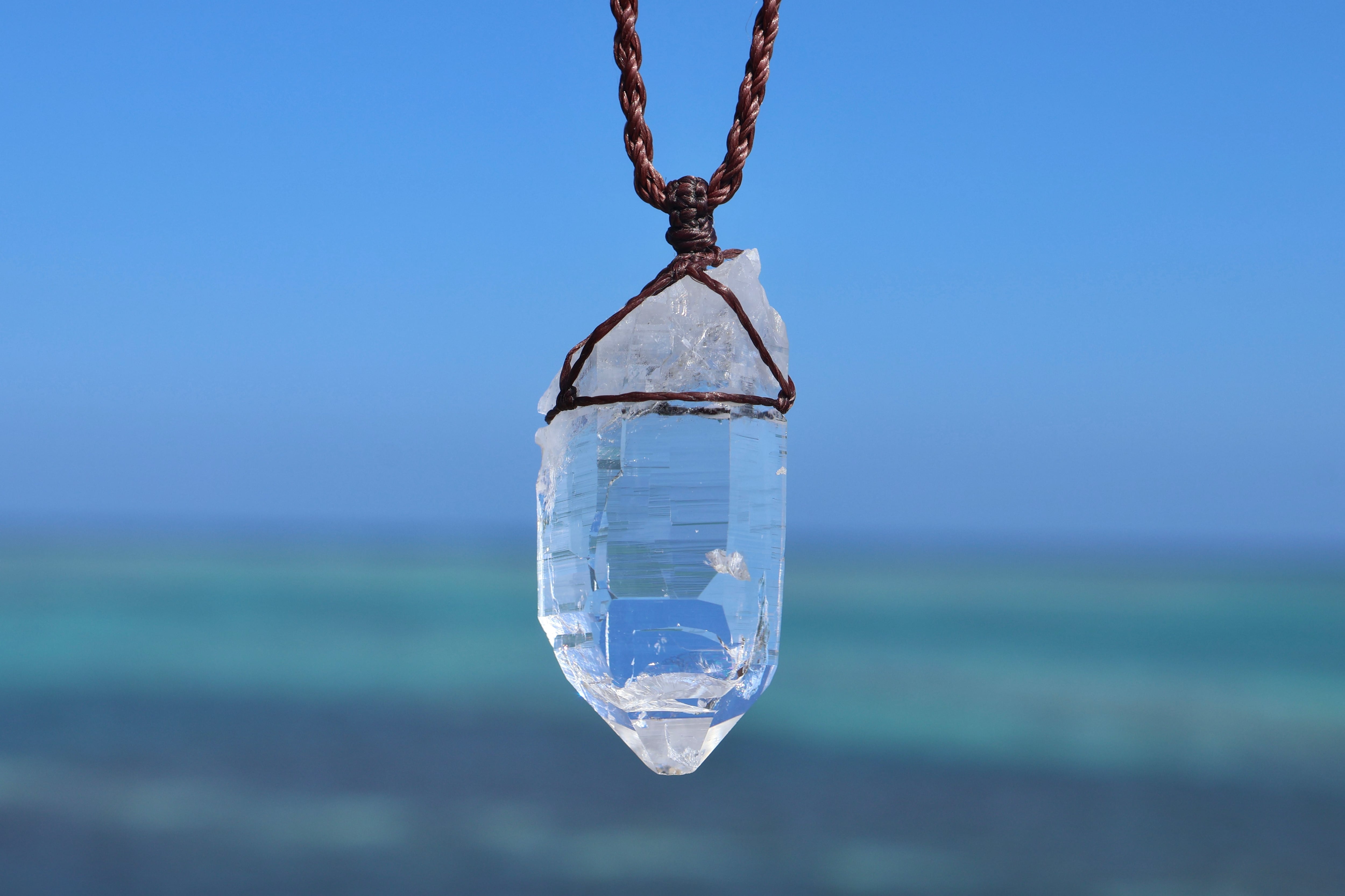 ヒマラヤ水晶ネックレス マニハール産 | 石垣島の夜光貝アクセサリーと