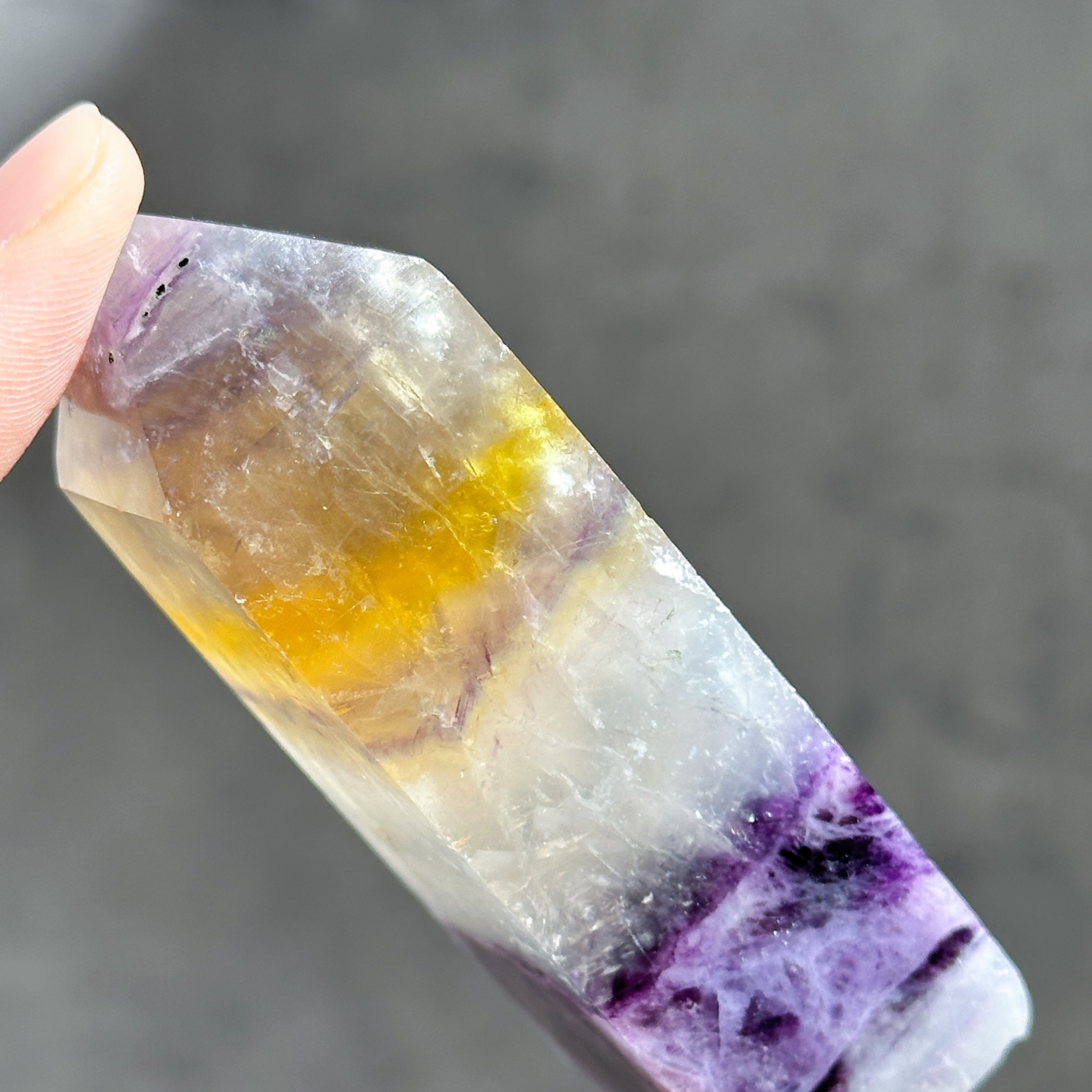 レインボーフローライト タワー15◇ Rainbow Fluorite ◇天然石・鉱物