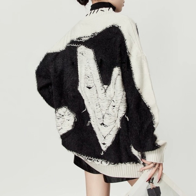 Broken stitch heart cardigan C1391