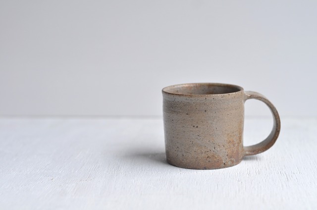 北井知枝　粉引長板皿