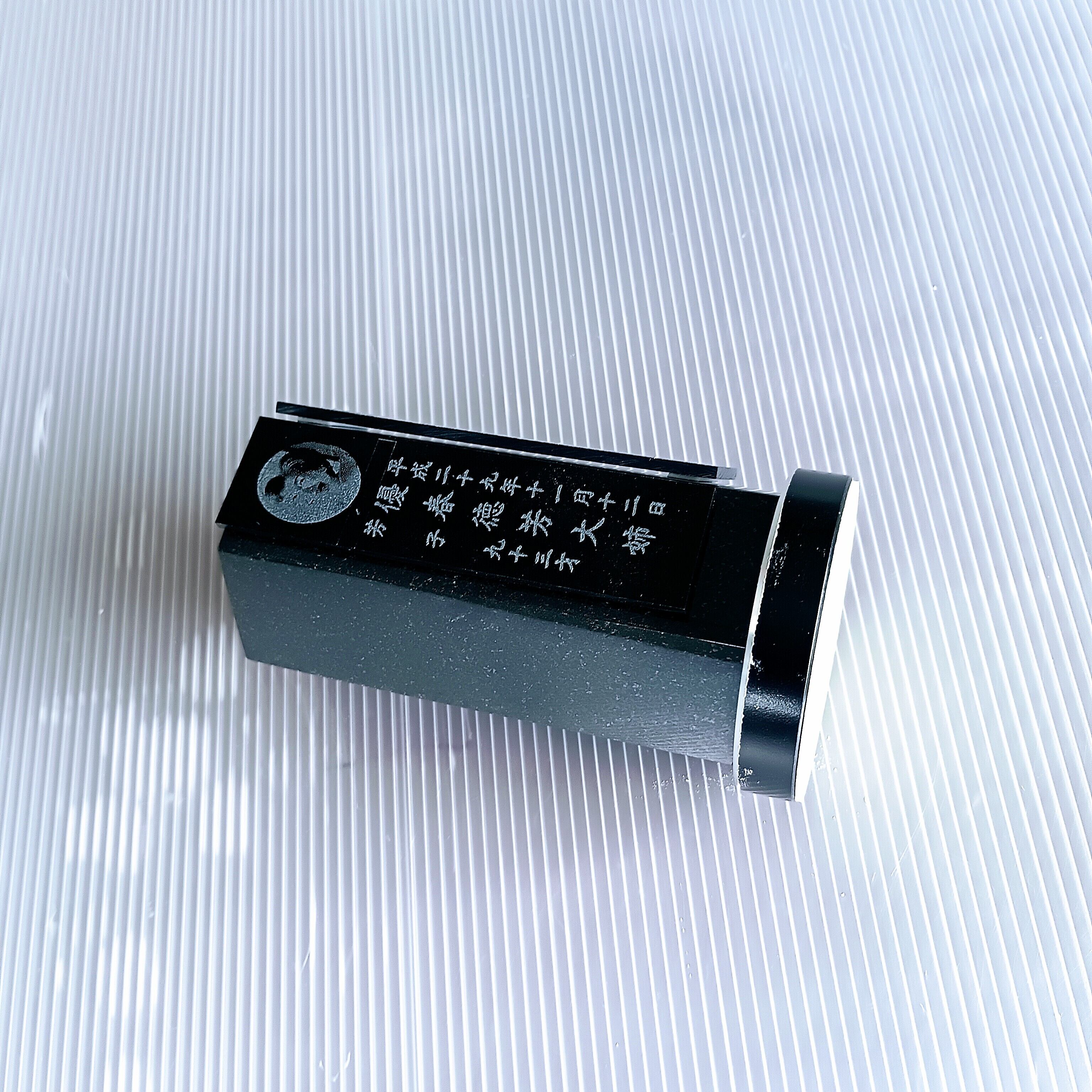 回転位牌 6人用悠想天回 6R60A黒 2名様分