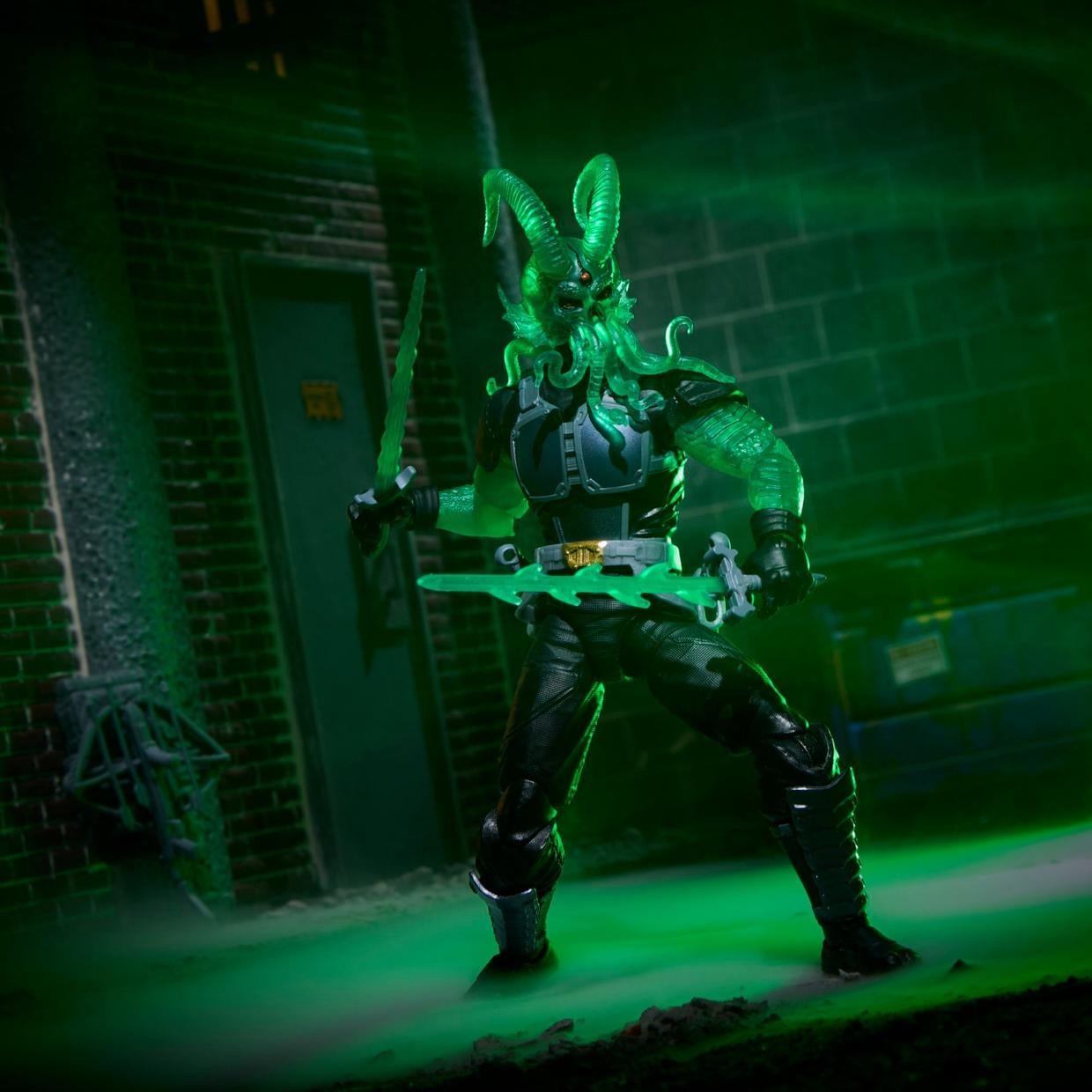 Hasbro Exclusives G.I. Joe Classified Series 202 Night-Creeper