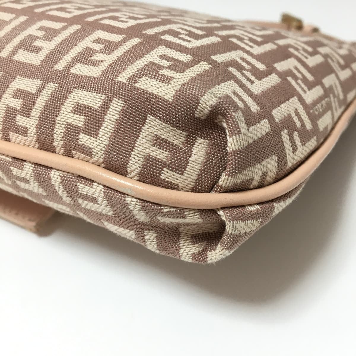 FENDI フェンディ カムセポシェット ショルダーバッグ ズッキーノ 