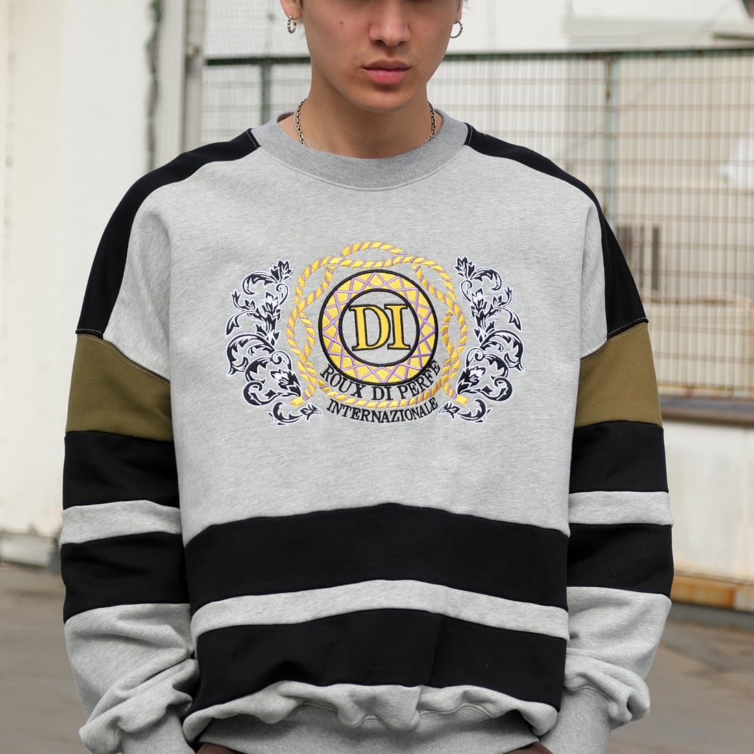 復刻刺繍デザイントレーナー | ROUX DI PERFE INTERNAZIONALE ルゥ