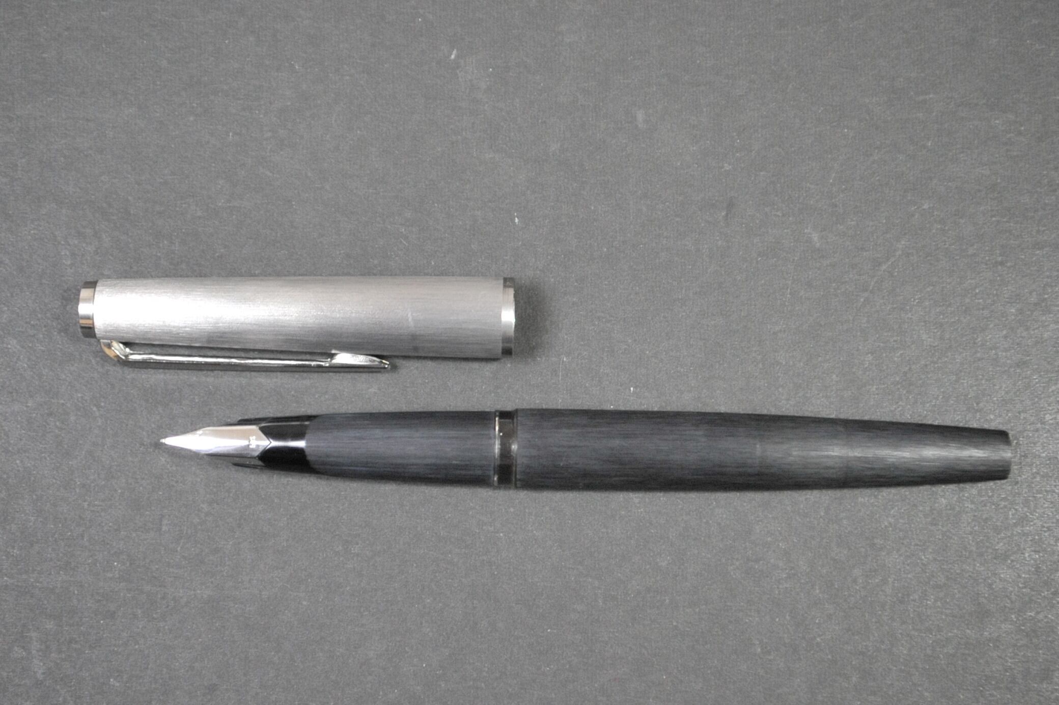 f001 Z2 MONTBLANC モンブラン No.225 ペン先 585 万年筆 K14 筆記用具