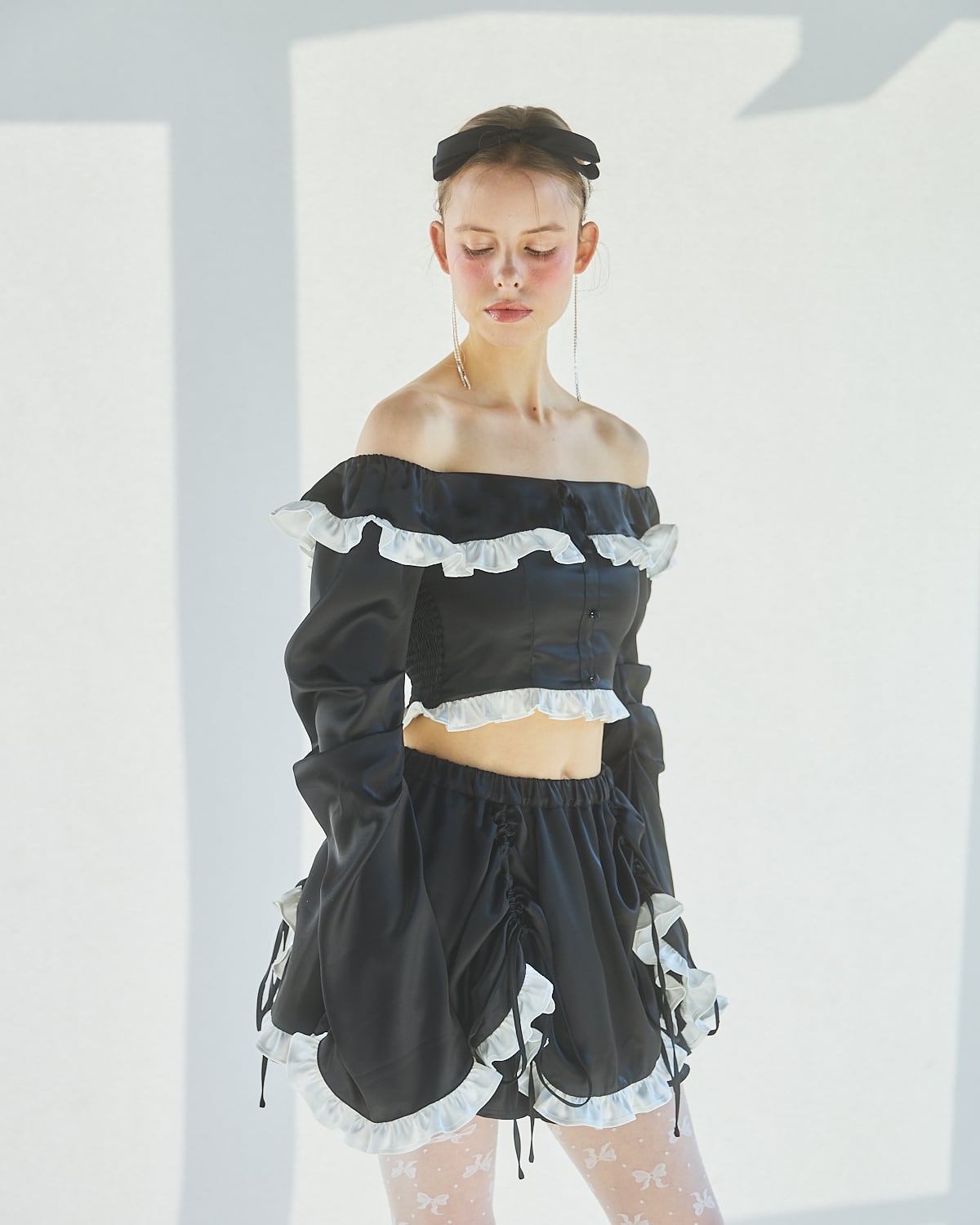 S/S フリルサテンブラウス | lilLilly official webstore