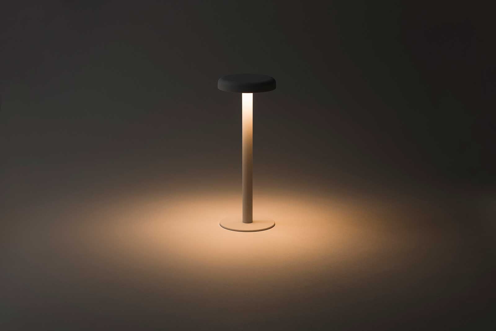 藤田金属 FUJITA KINZOKU ICHI イチ LEDテーブルランプ コードレス