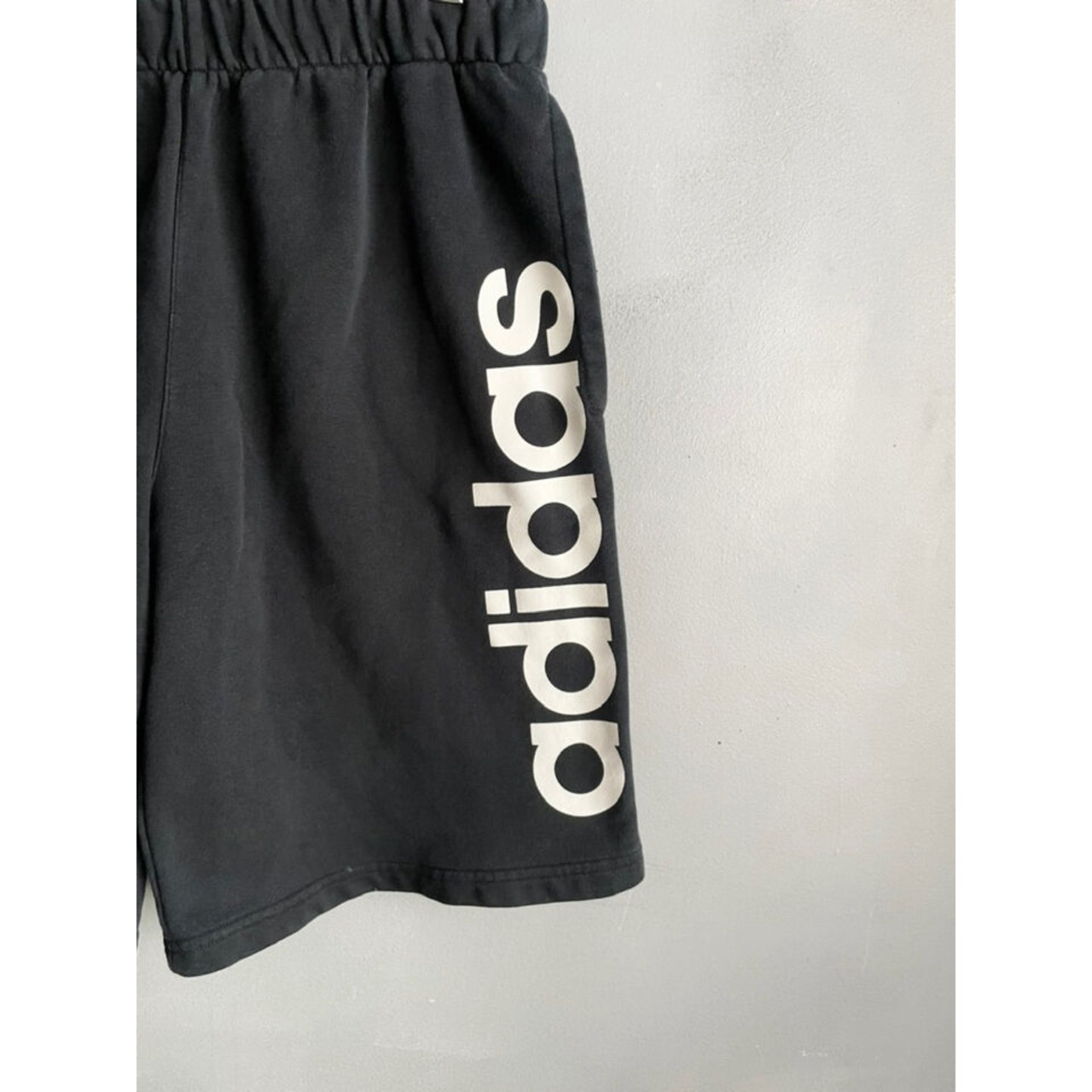 00s adidas SWEAT SHORT'S PANTS Size L