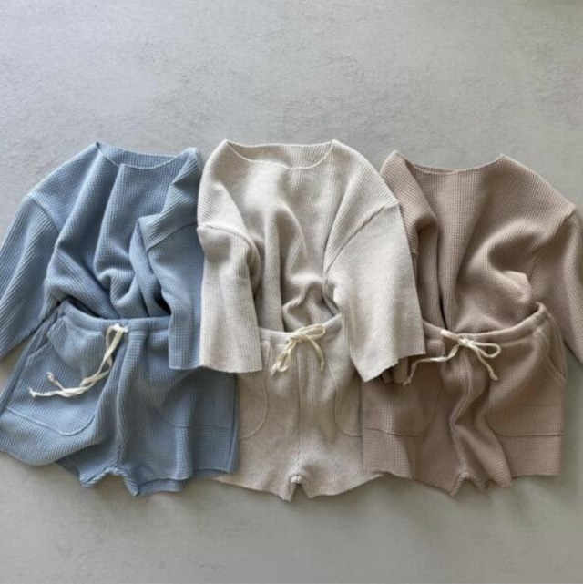 ベビー＆キッズ　春新作 カジュアル ワッフル編み 長袖Tシャツ & ショートパンツ　セットアップ