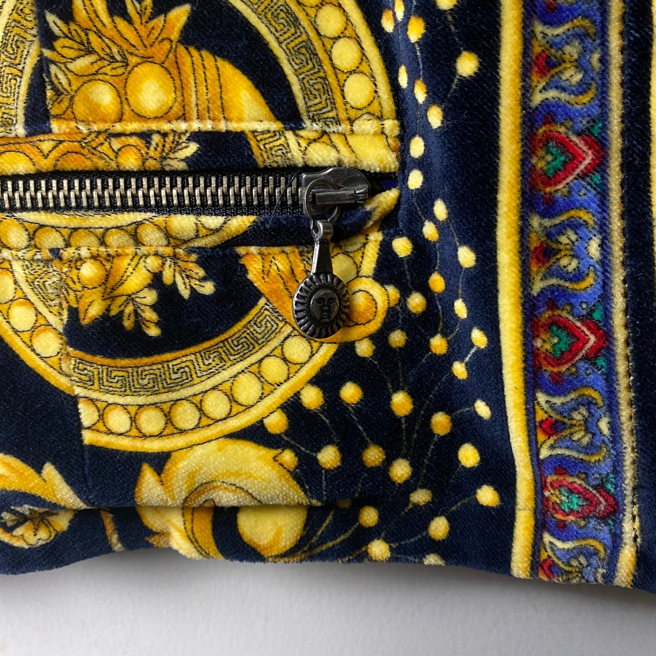 vintage VERSACE SPORT baroque× “sports” velour gilet