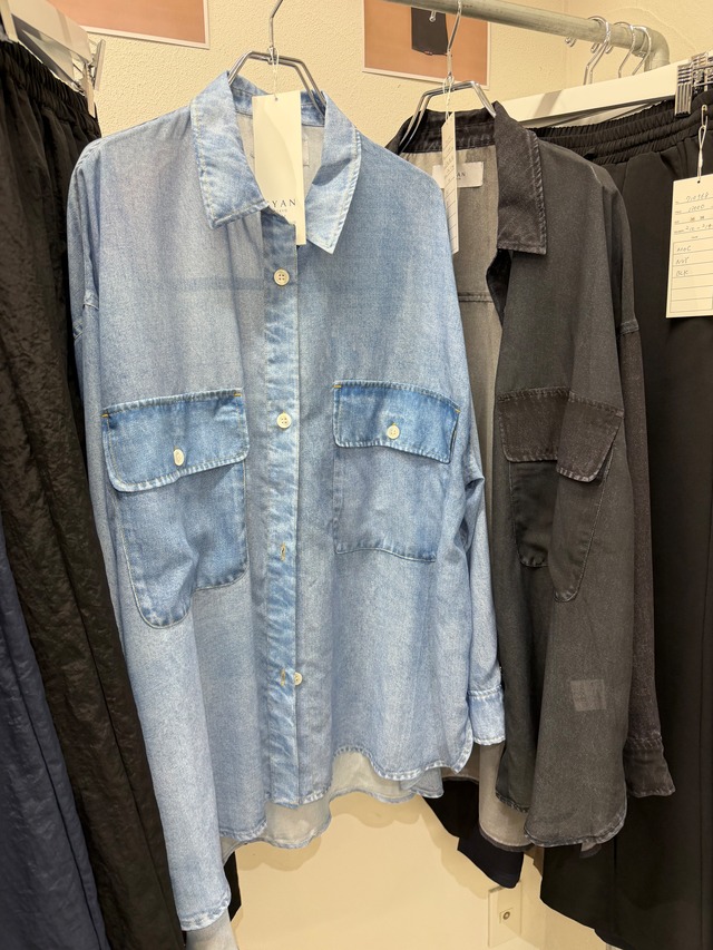 【ご予約】 デニム転写シフォンシャツ 710572【cyantokyo】