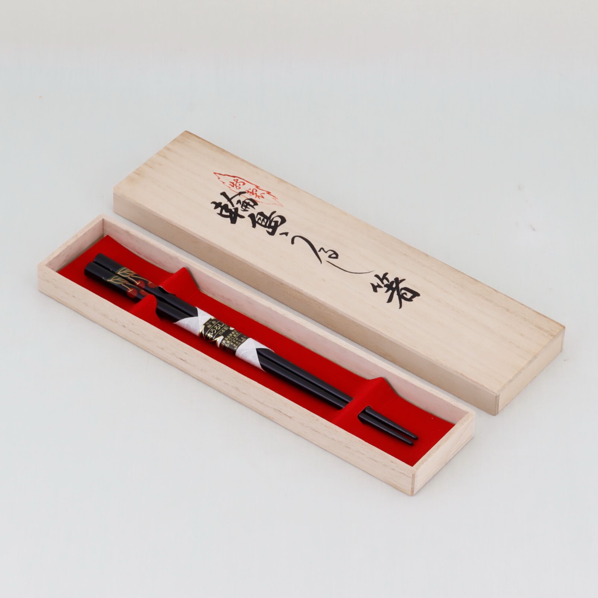 73 輪島うるし箸 黒塗／サクランボ蒔絵 | 輪島塗 加藤漆器店 公式