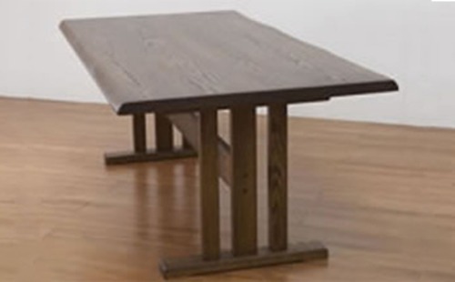 重厚感がたまらないタモのダイニングテーブル　Ash wood dining table