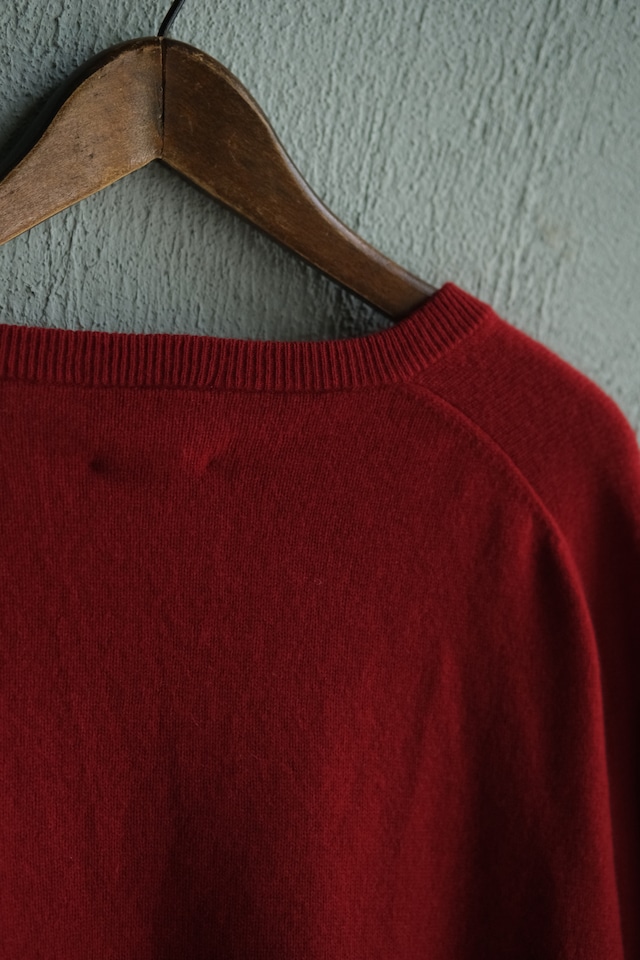Utah/"Jos. A. Bank" v-neck cashmere sweater/red