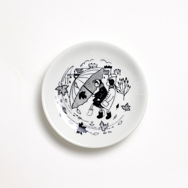 ARABIA アラビア 四季の暮らしの小さな飾り絵皿（木枯らし） 北欧ヴィンテージ