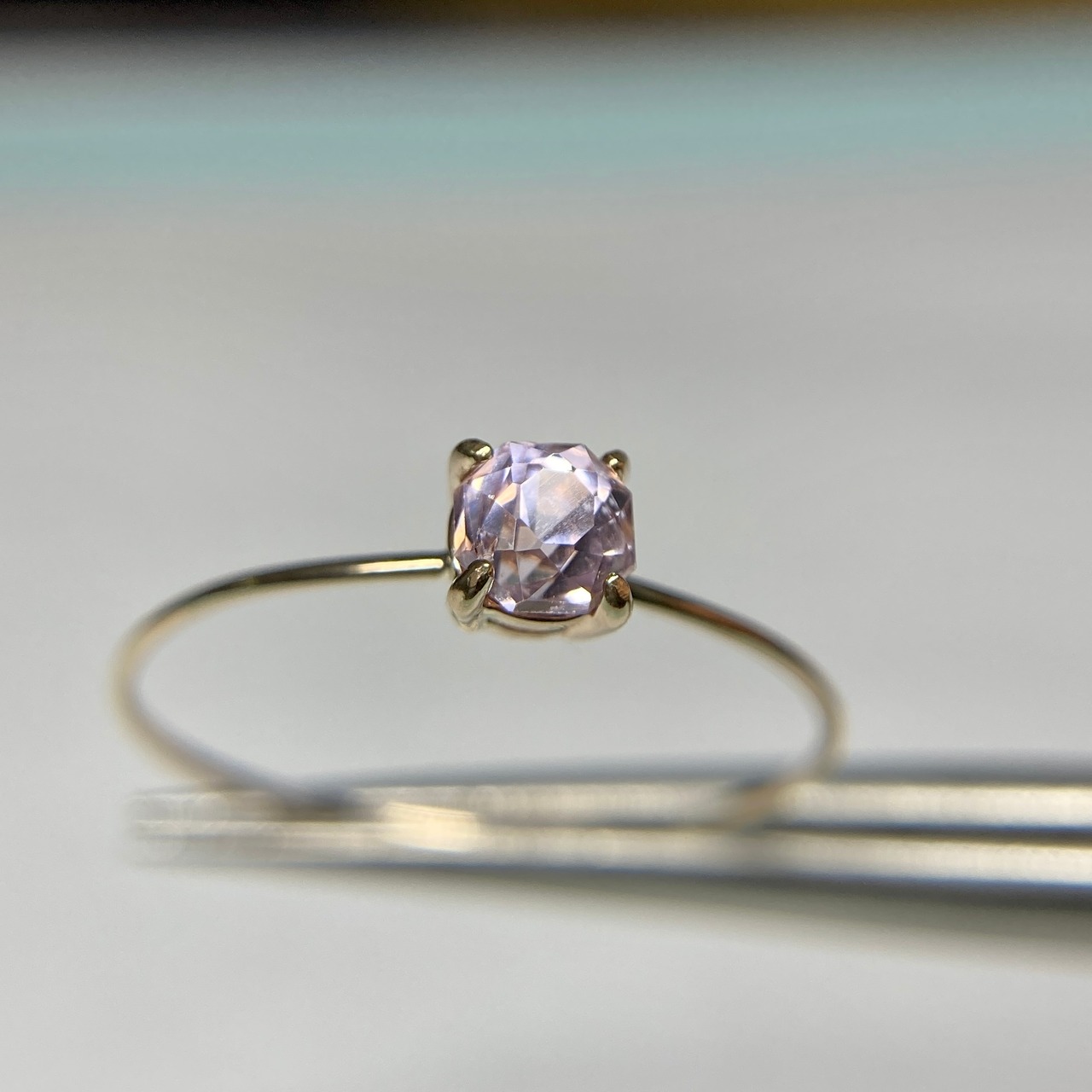 お花みたいなスピネル お試しリング K10 13号 約3.9mm 新品