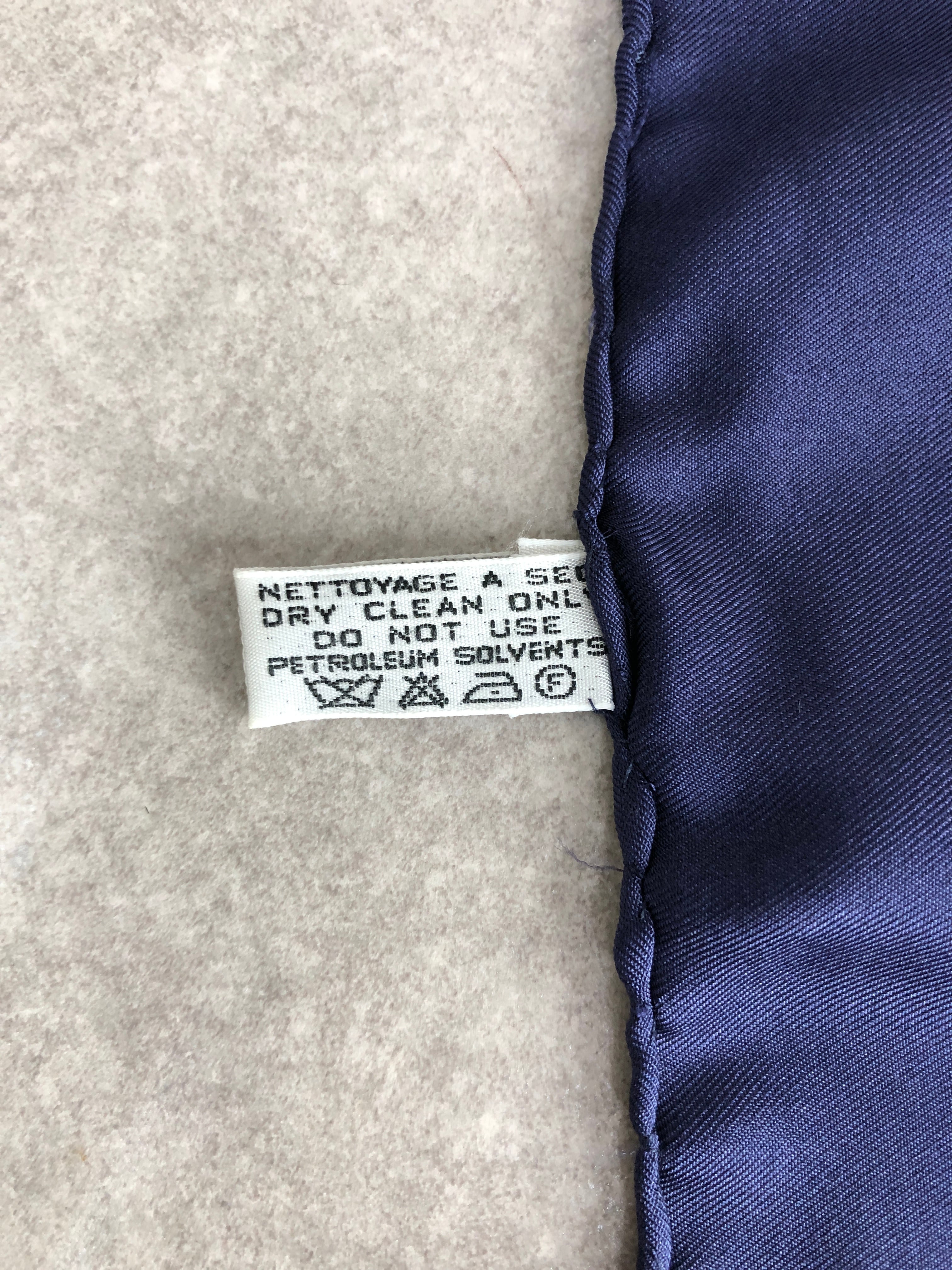 CELINE セリーヌ スカーフ ネイビー×ゴールド スターボール シルク