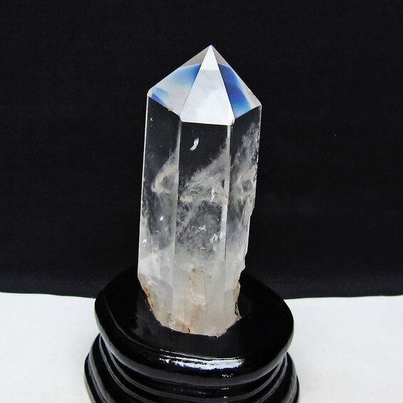 水晶 六角柱 水晶 ポイント 原石 置物 台座付属 一点物 152-4608