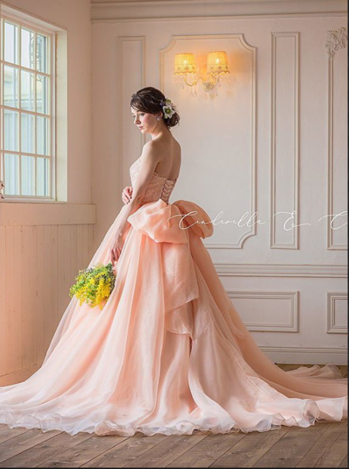 ピンクのオーガンジードレス ベアトップ 結婚式/披露宴/ 大きなリボン | David1021k Dress powered by BASE